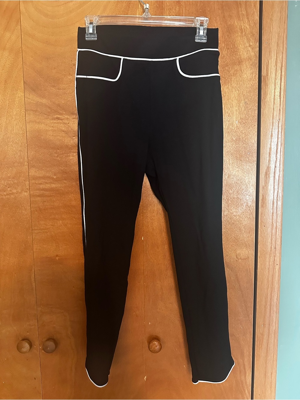 Black Ponte Knit Skinny Hue Leggings/Pants with White Outline